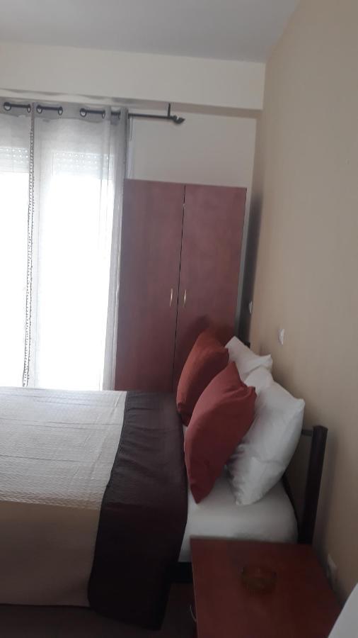 Evdokia'S Apartments And Rooms 新马尔马拉斯 外观 照片
